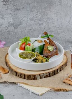 Seni Menata Piring Sehat Tanpa Harus Mengorbankan Kelezatan Kuliner Nusantara