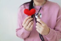 Pemeriksaan kesehatan secara berkala dan kepekaan terhadap sinyal penurunan kondisi tubuh menjadi kunci utama dalam memelihara kualitas hidup yang sehat.